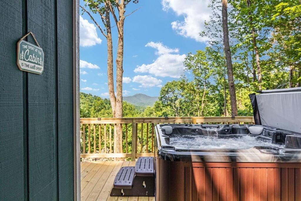 Forest Ridge Cabin - Hot Tub, Wi-Fi, National Park 15 Min, Fire Pit Elkton Esterno foto